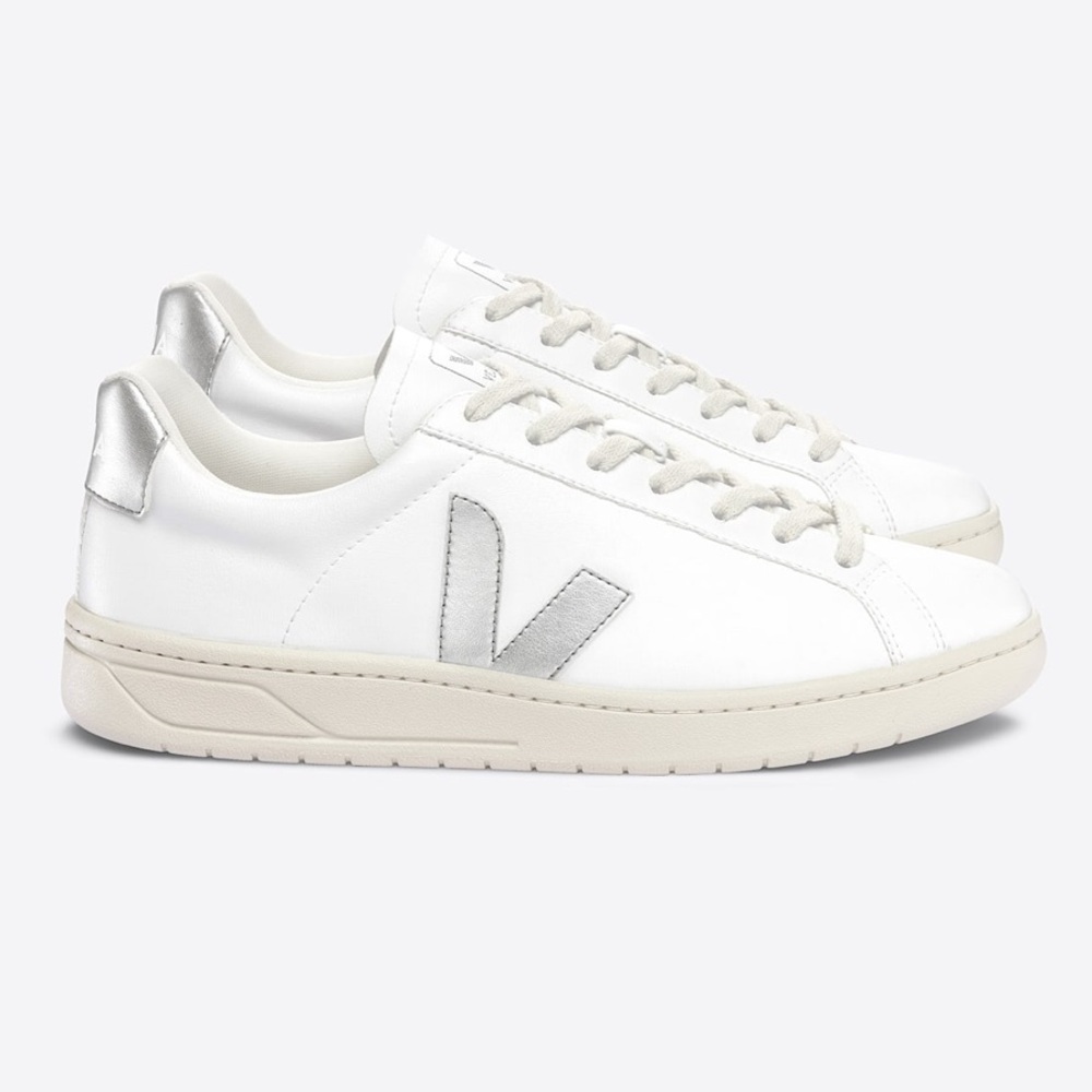 Veja urca White Sneakers with Silver Accents